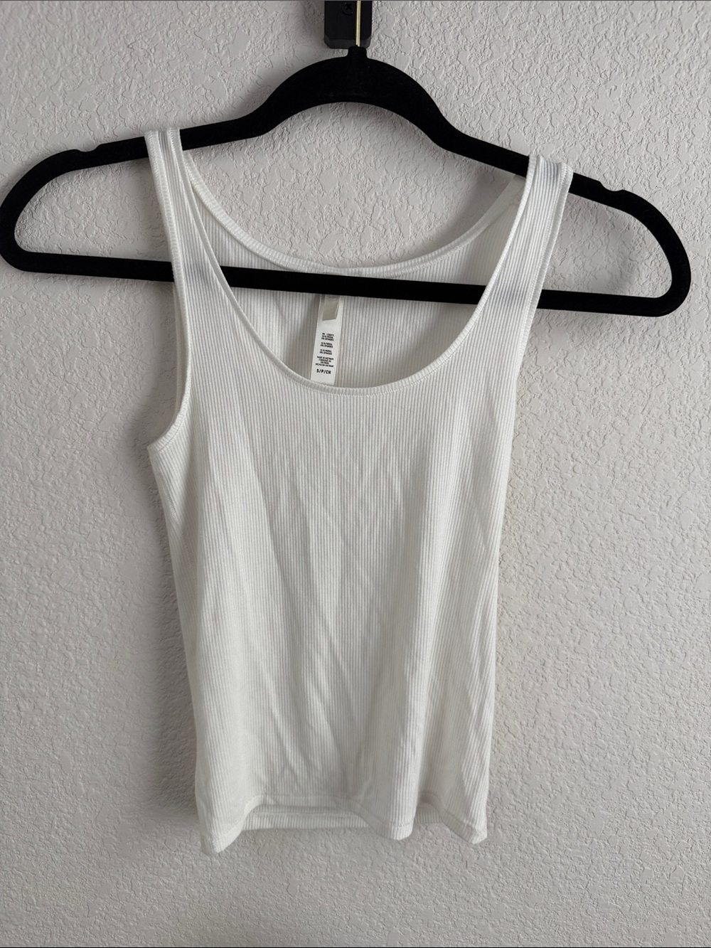 SKIMS White Ribbed Tank - Size S